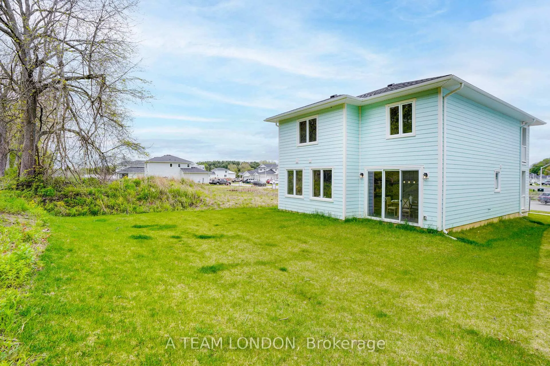 Photo 37 of 72 The Promenade, Central Elgin, Port Stanley — HOMEH