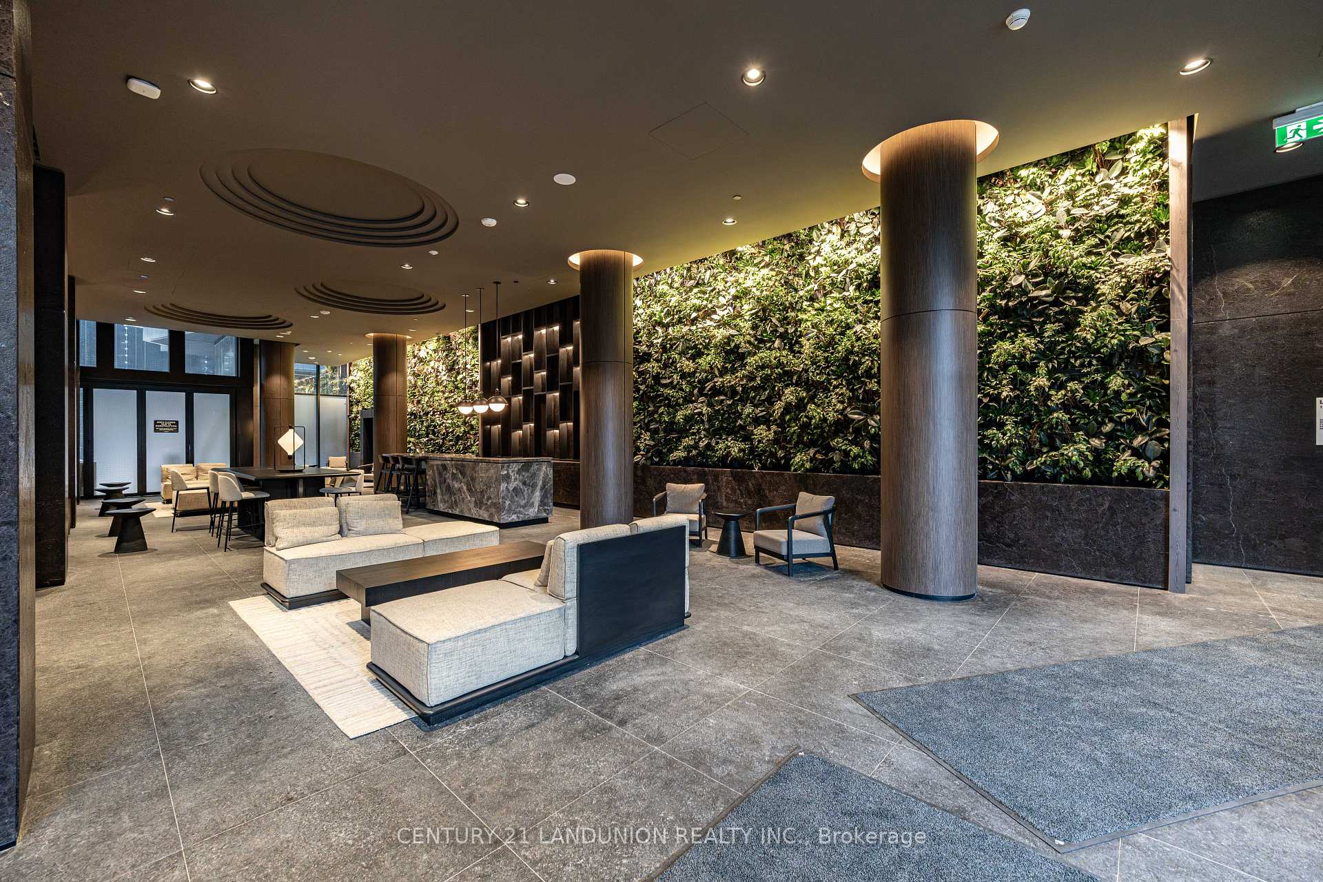 Photo 2 of Unit 309, 110 Broadway Avenue, Toronto, Mount Pleasant West — HOMEH