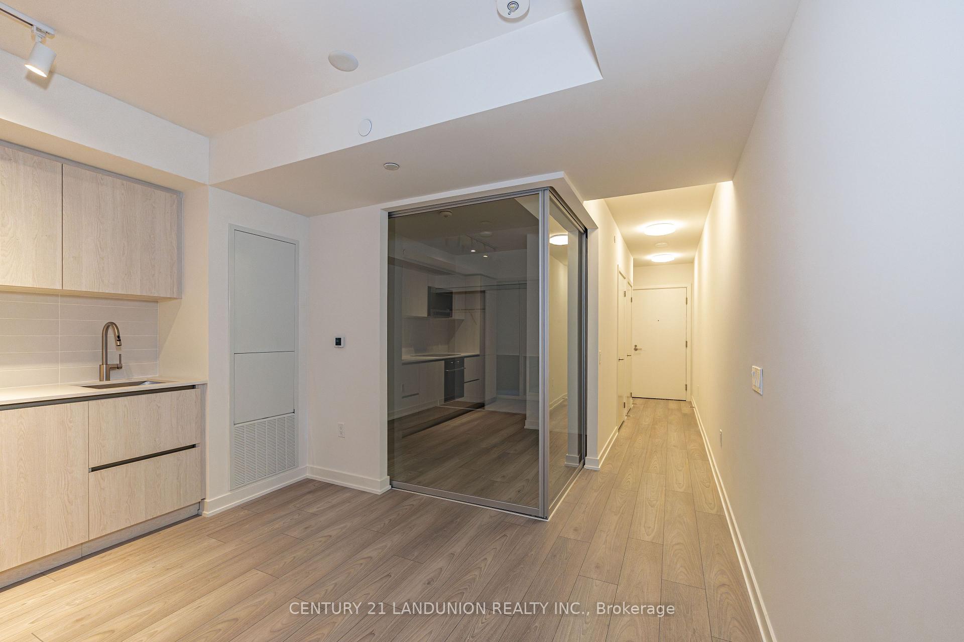 Photo 18 of Unit 309, 110 Broadway Avenue, Toronto, Mount Pleasant West — HOMEH