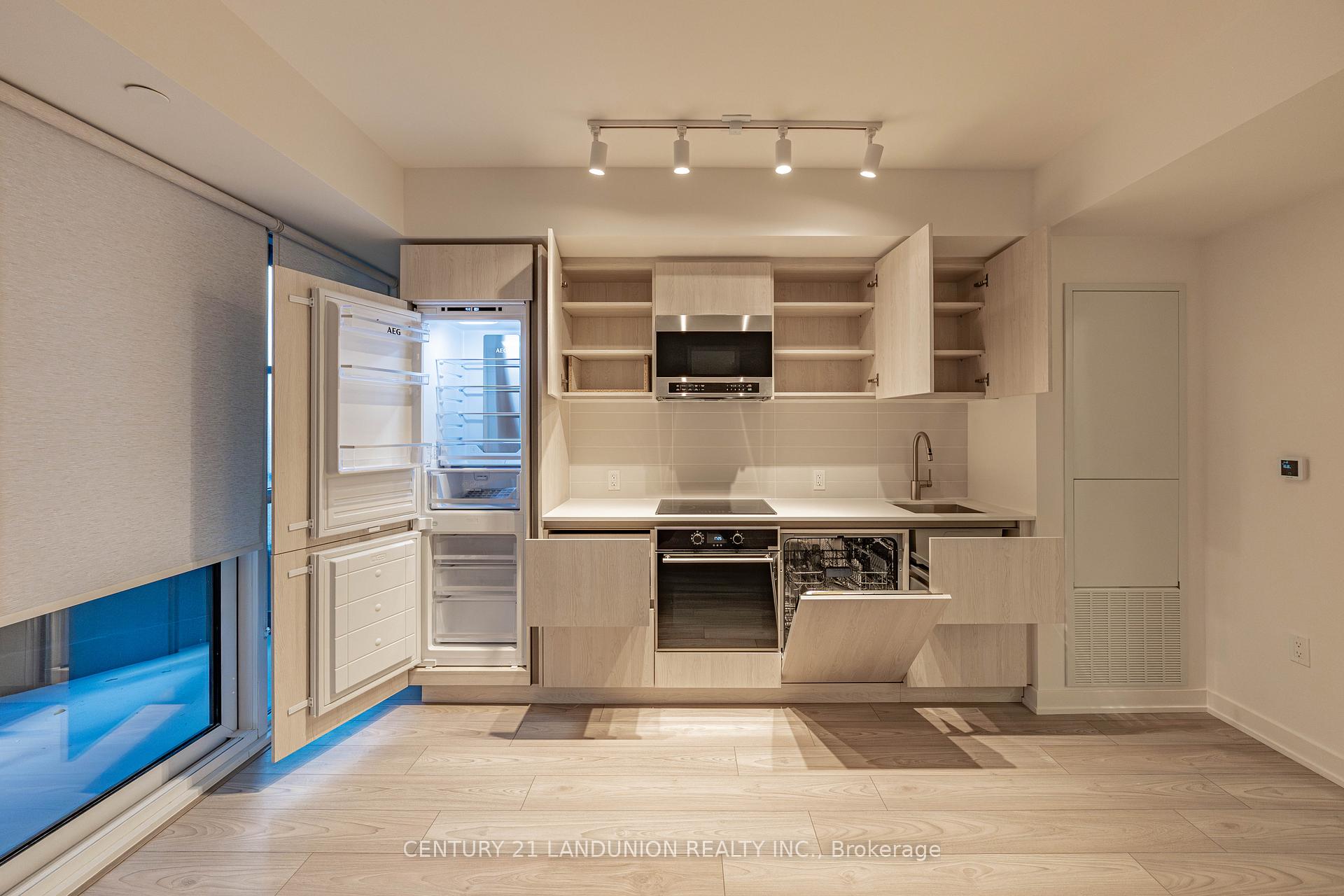 Photo 26 of Unit 309, 110 Broadway Avenue, Toronto, Mount Pleasant West — HOMEH