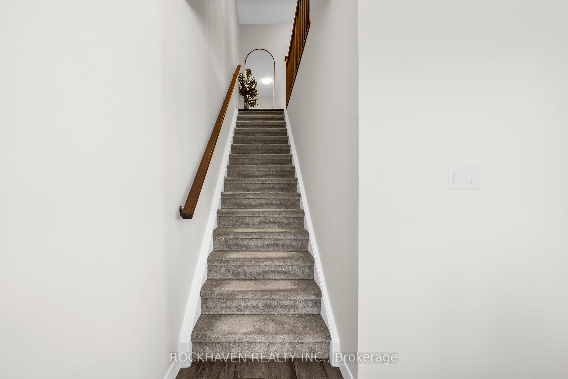 Photo 12 of Unit E, 148 Rochefort Street E, Kitchener — HOMEH