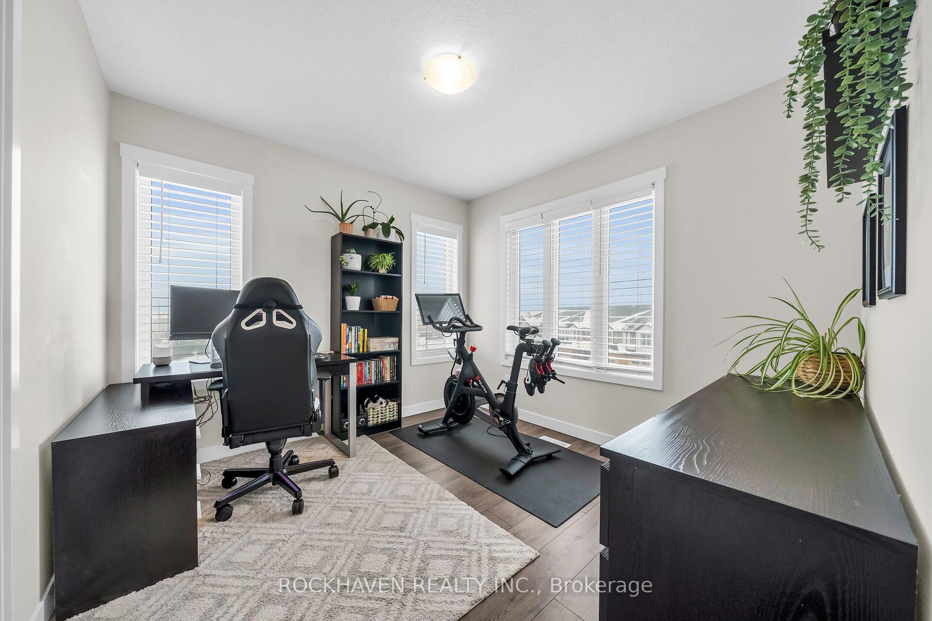 Photo 17 of Unit E, 148 Rochefort Street E, Kitchener — HOMEH