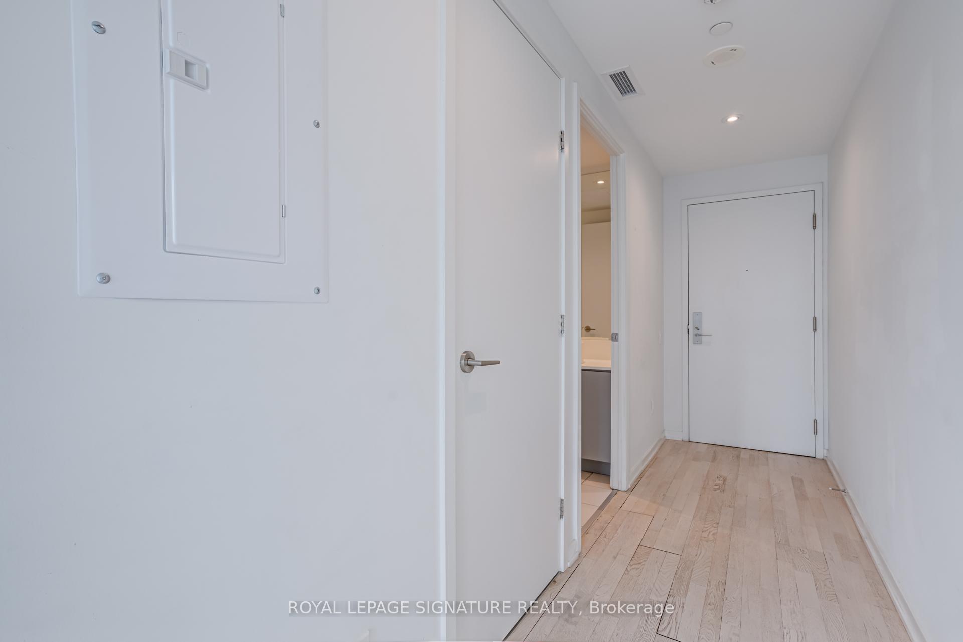 Photo 11 of Unit 1107, 60 Colborne Street, Toronto, Church-Yonge Corridor — HOMEH