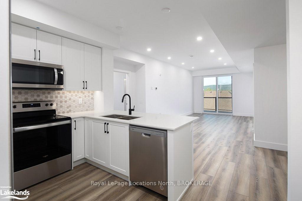 Photo 4 of Unit 318, 4 Kimberly Lane, Collingwood — HOMEH