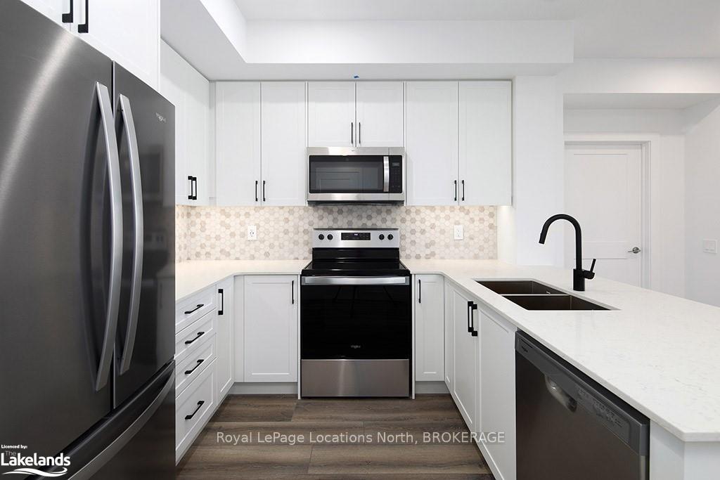 Photo 6 of Unit 318, 4 Kimberly Lane, Collingwood — HOMEH