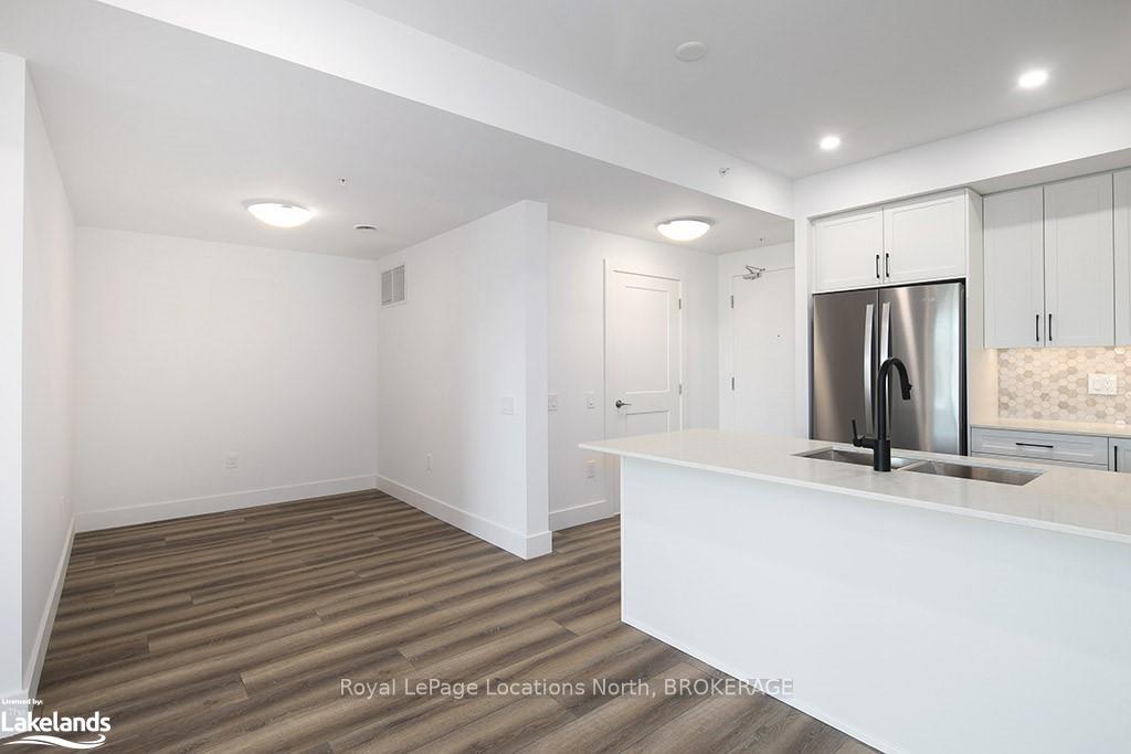 Photo 11 of Unit 318, 4 Kimberly Lane, Collingwood — HOMEH