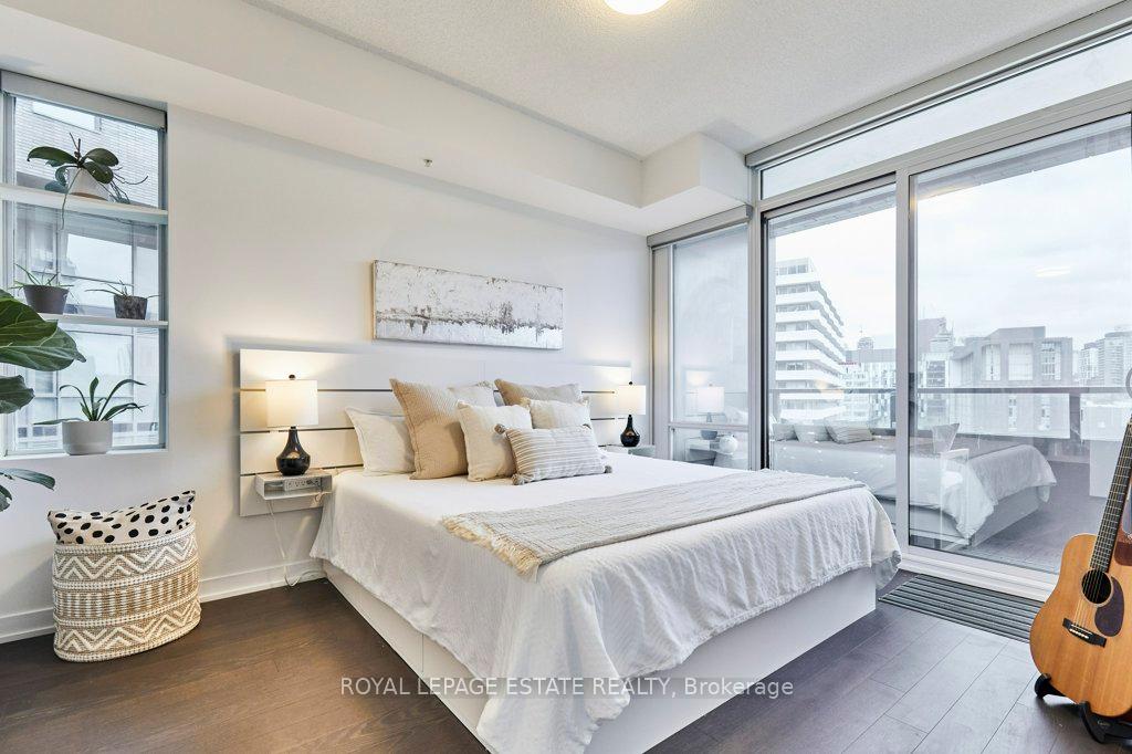 Photo 6 of Unit N419, 120 Bayview Avenue, Toronto, Waterfront Communities — HOMEH