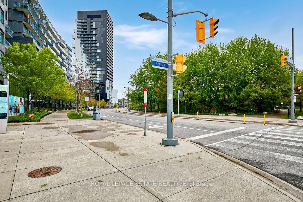 Photo 32 of Unit N419, 120 Bayview Avenue, Toronto, Waterfront Communities — HOMEH
