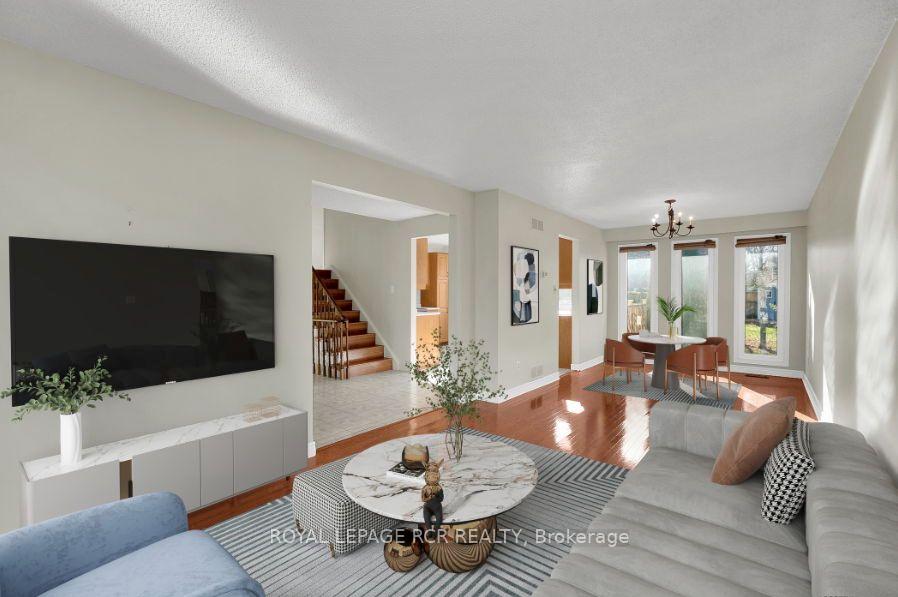 Photo 5 of 204 Ridge Road, Caledon, Bolton West — HOMEH