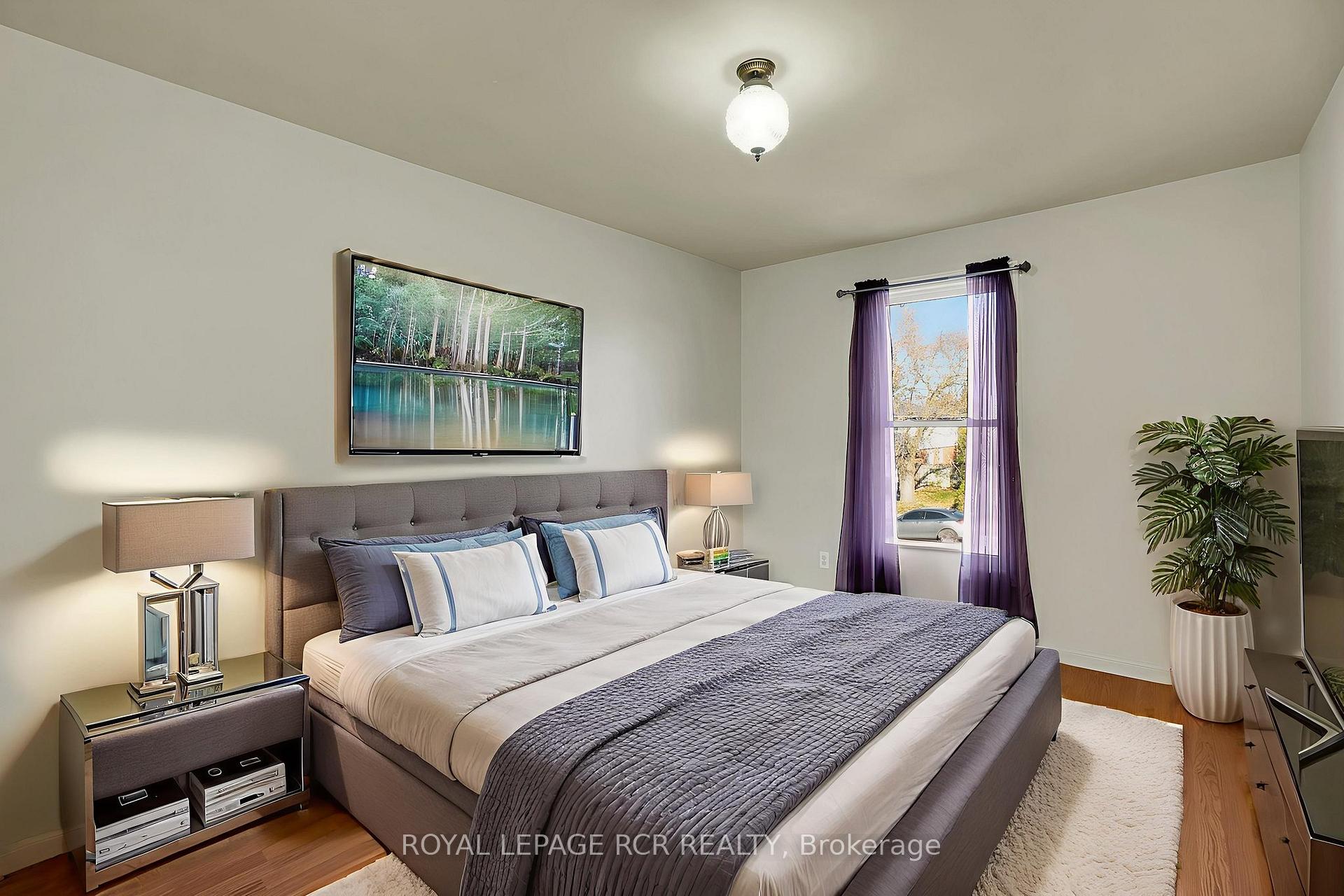 Photo 17 of 204 Ridge Road, Caledon, Bolton West — HOMEH
