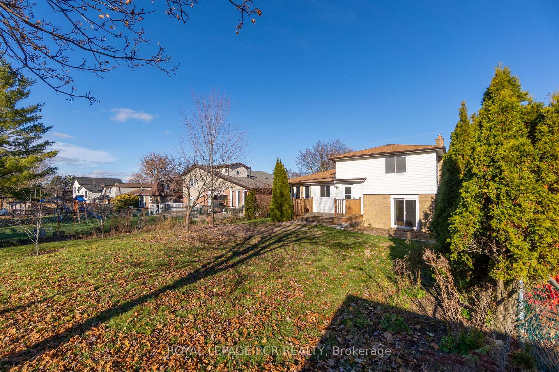 Photo 25 of 204 Ridge Road, Caledon, Bolton West — HOMEH