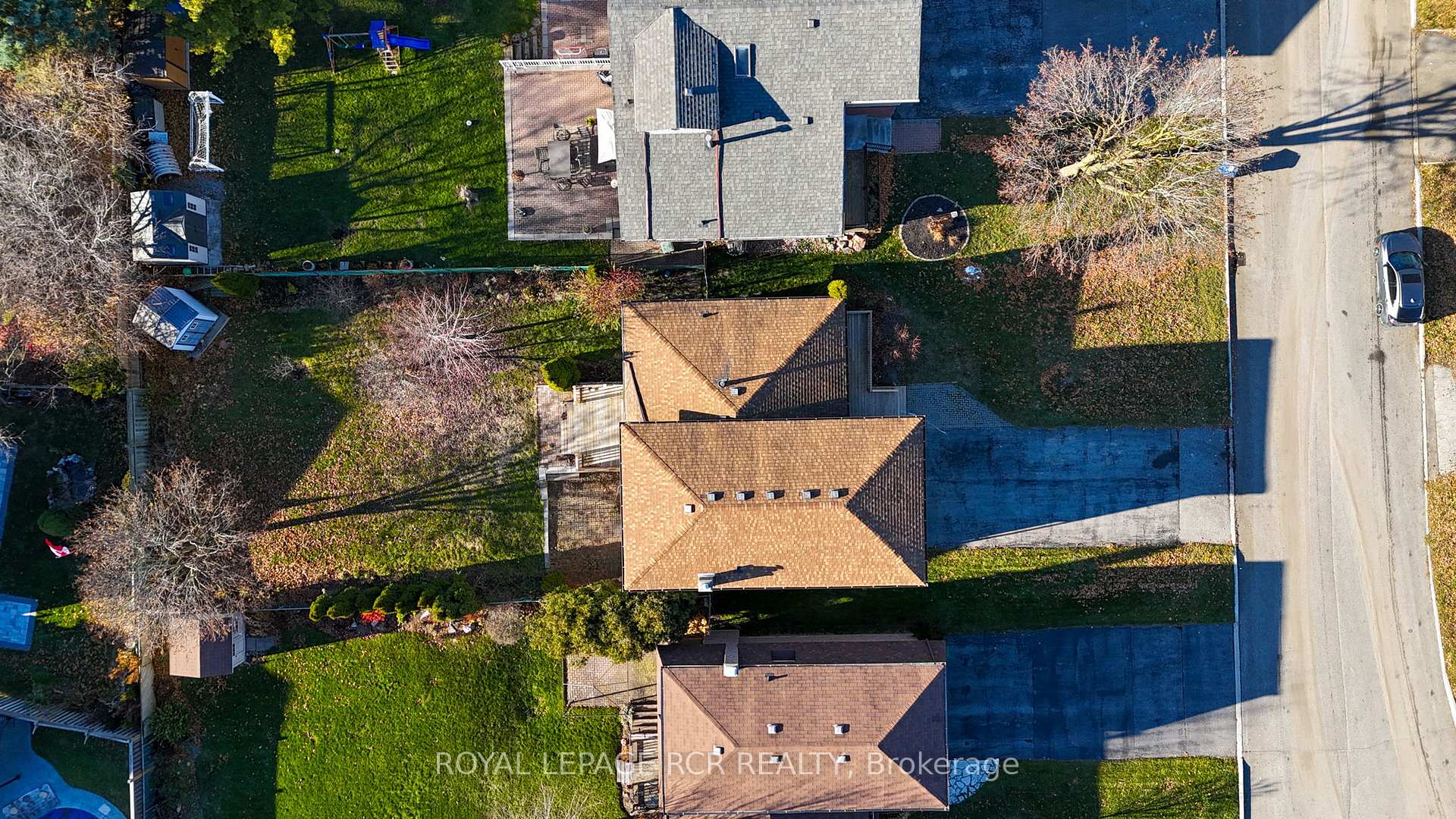 Photo 32 of 204 Ridge Road, Caledon, Bolton West — HOMEH
