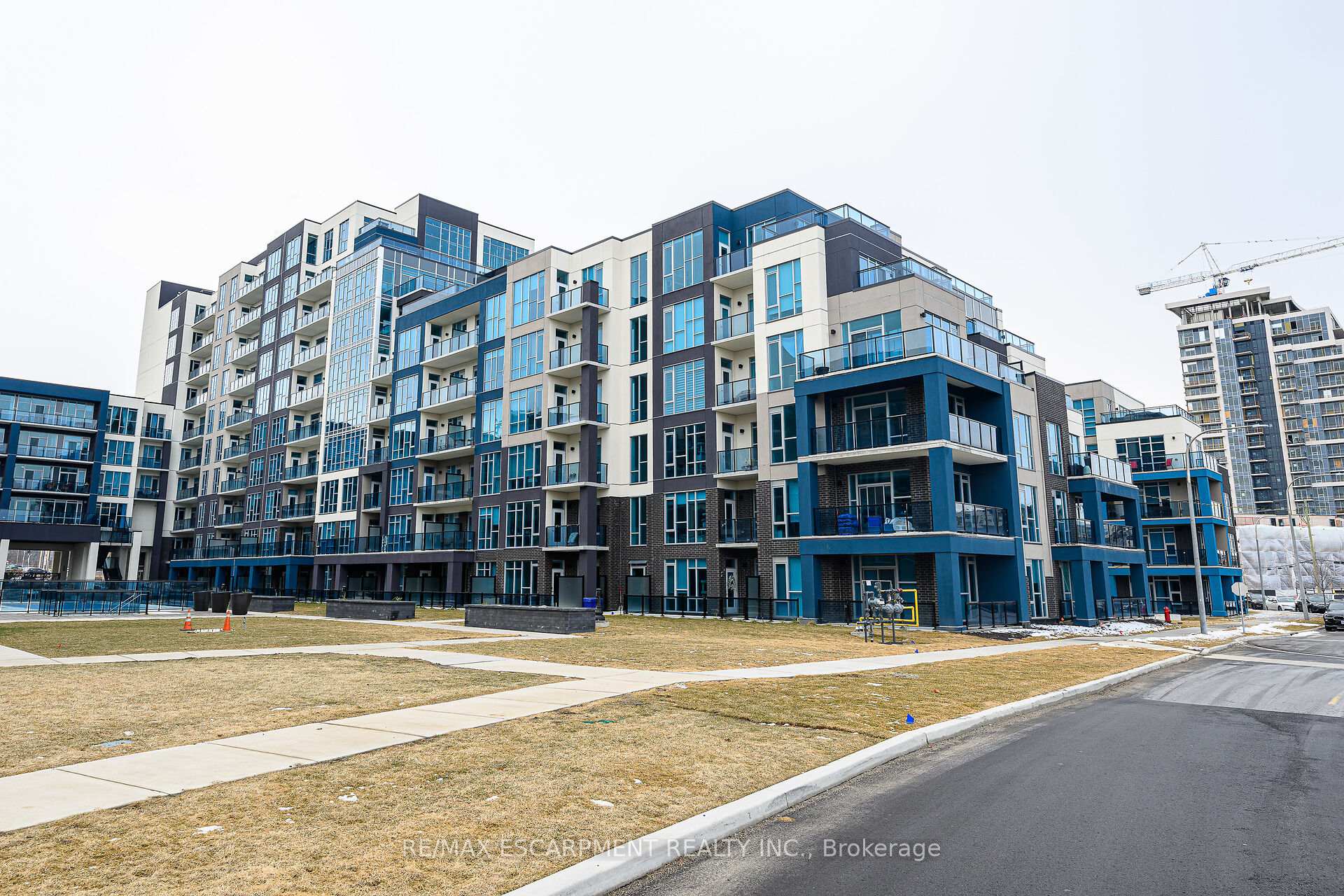 Front of Unit 548, 16 Concord Place