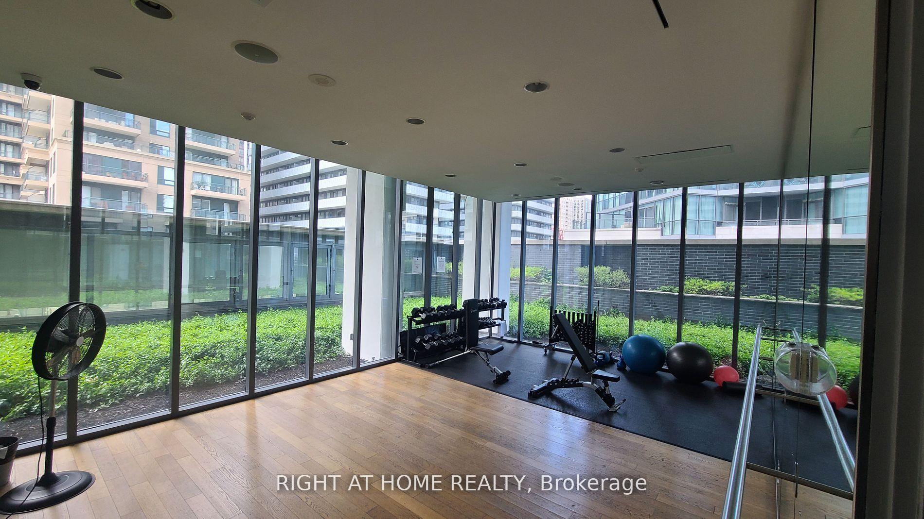 Photo 18 of Unit 2004, 33 Charles Street E, Toronto, Church-Yonge Corridor — HOMEH