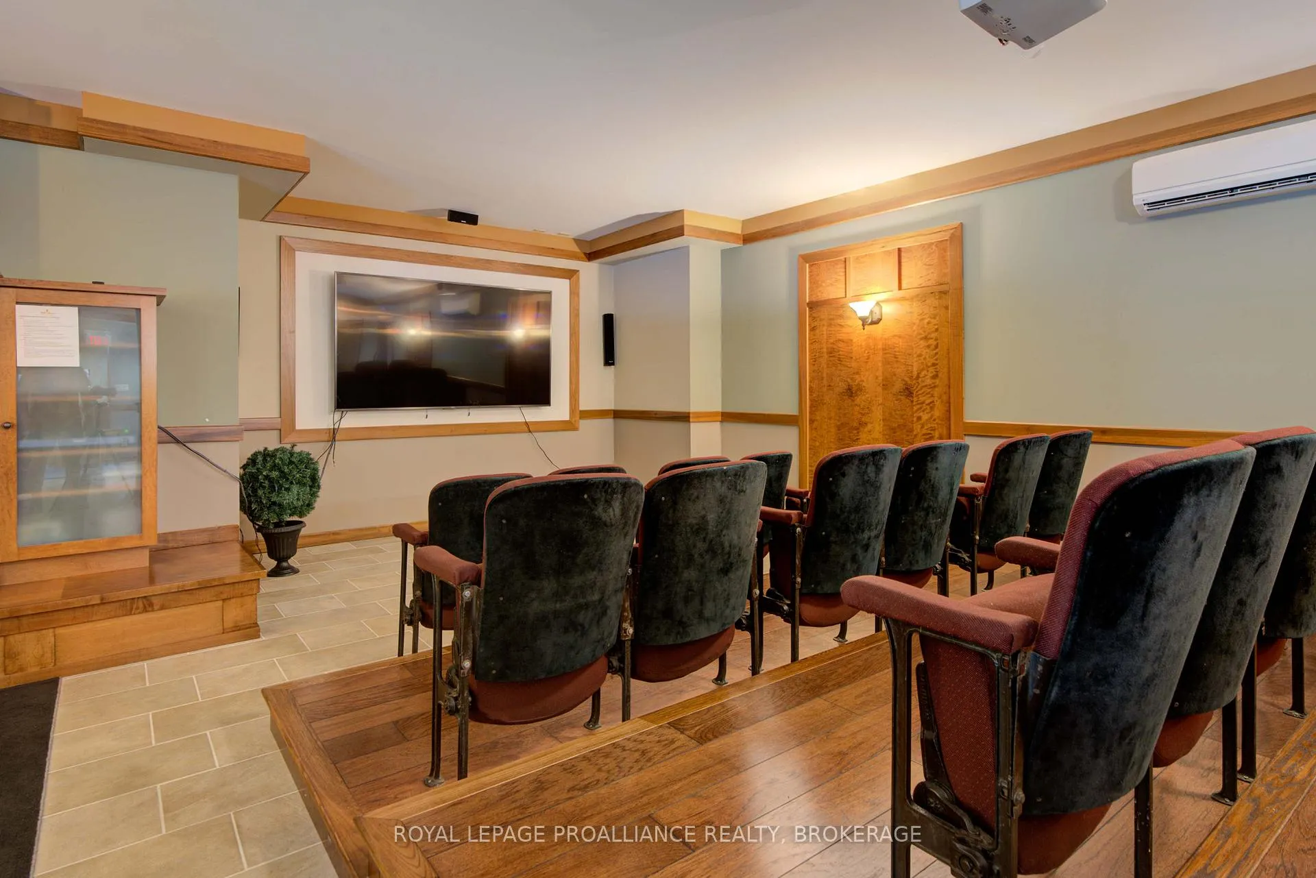 Photo 49 of Unit 2-10, 532 10th Concession Road, Westport — HOMEH