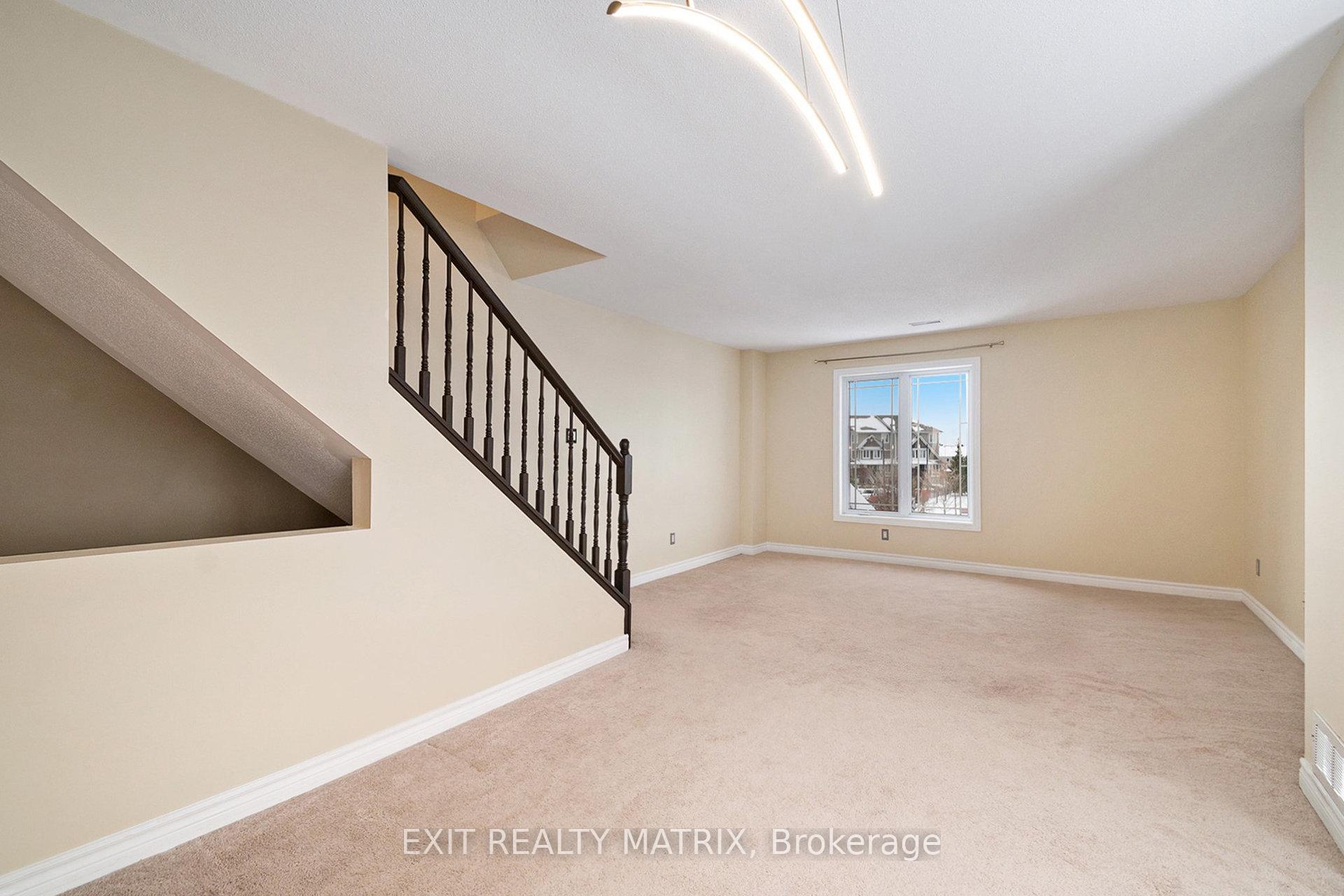 Photo 2 of 594 Lakeridge Drive, Ottawa, Avalon East — HOMEH