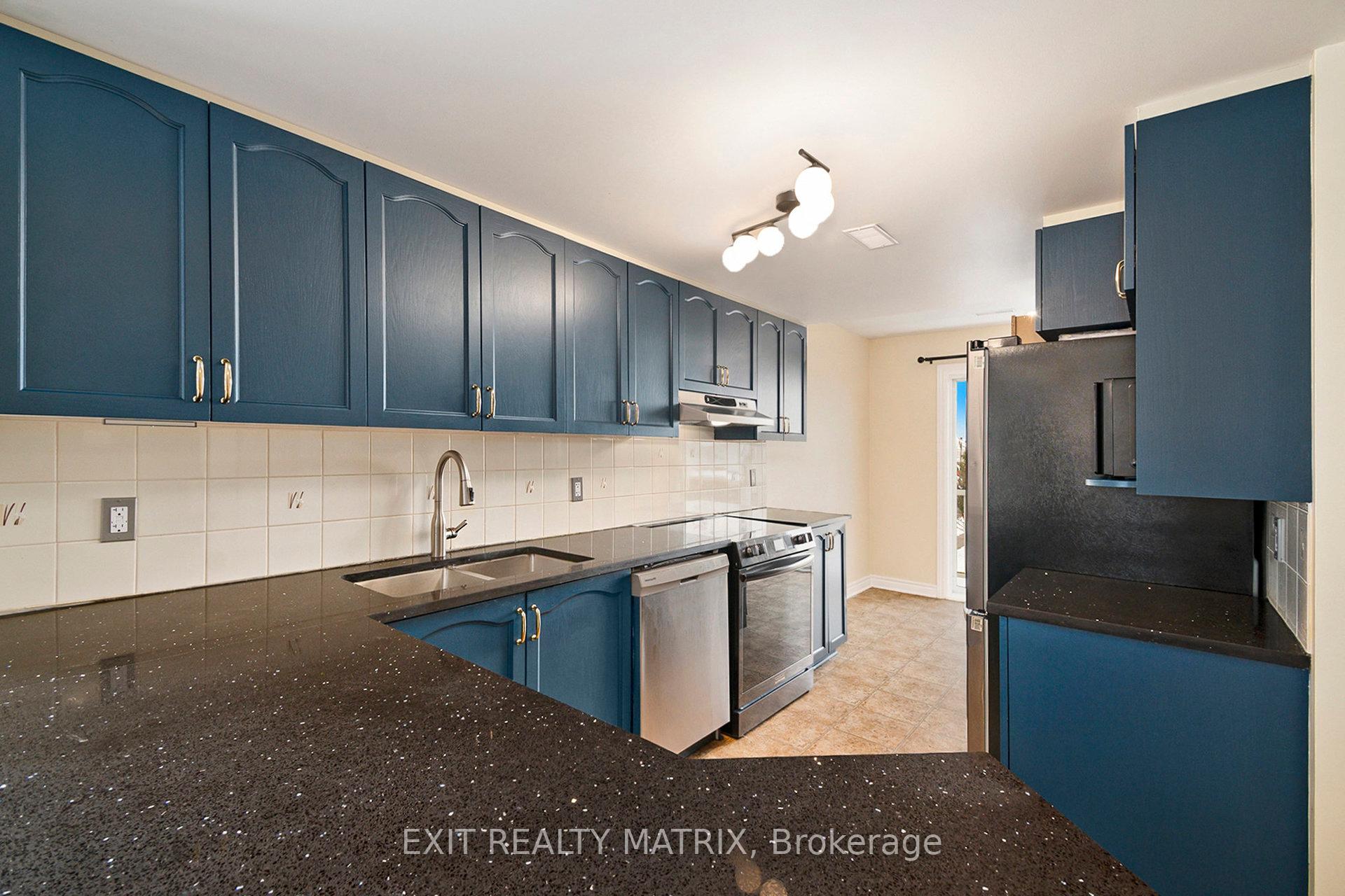 Photo 4 of 594 Lakeridge Drive, Ottawa, Avalon East — HOMEH