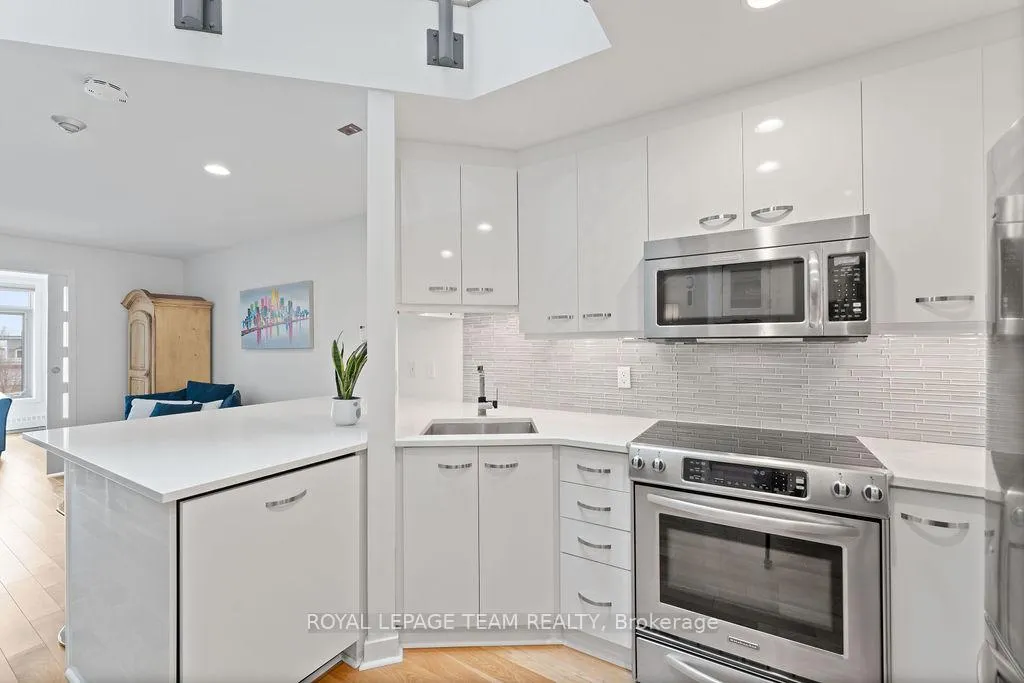 Photo 6 of Unit 26, 202 St Patrick Street, Ottawa, Lower Town/Byward Market — HOMEH