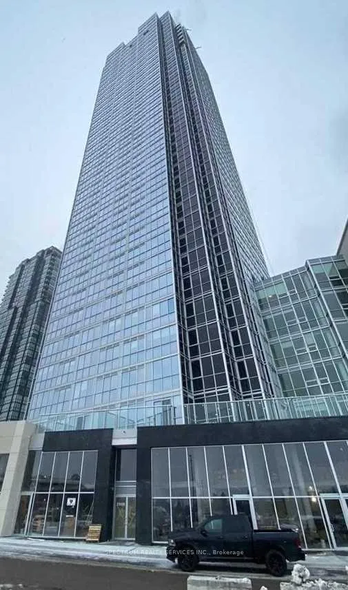 Front of Unit 1410, 2908 Highway 7 Road