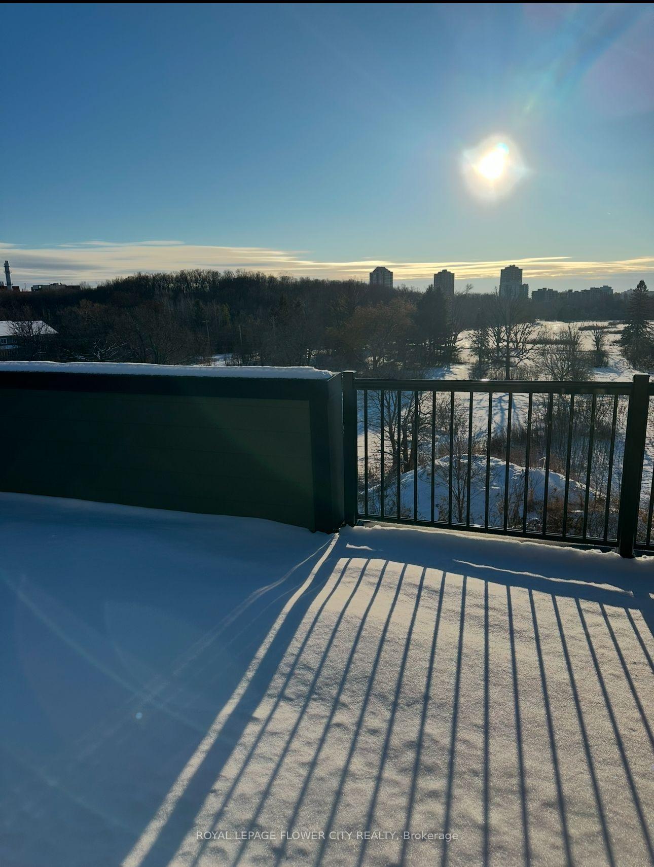 Photo 11 of 604 Mishi Private, Ottawa, CFB Rockcliffe and Area — HOMEH