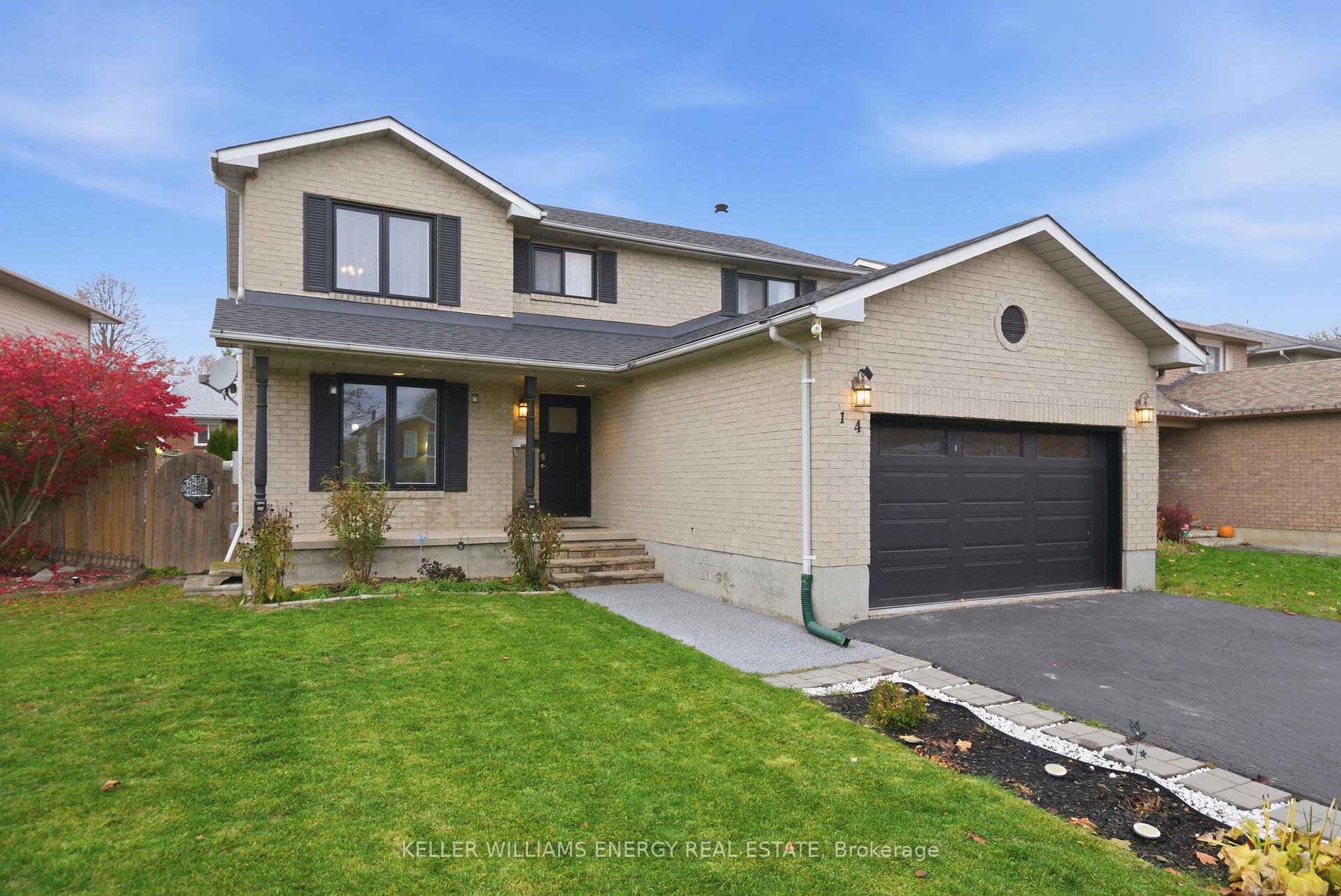 Photo 2 of 14 Soper Creek Drive, Clarington, Bowmanville — HOMEH