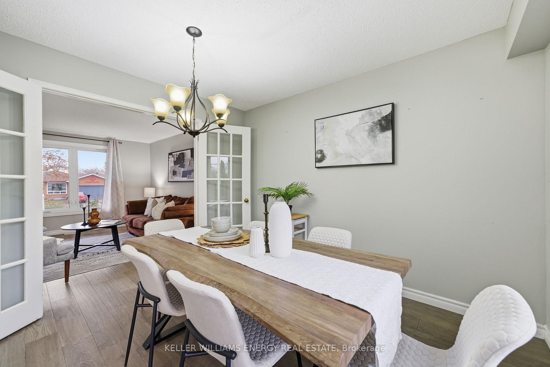 Photo 17 of 14 Soper Creek Drive, Clarington, Bowmanville — HOMEH