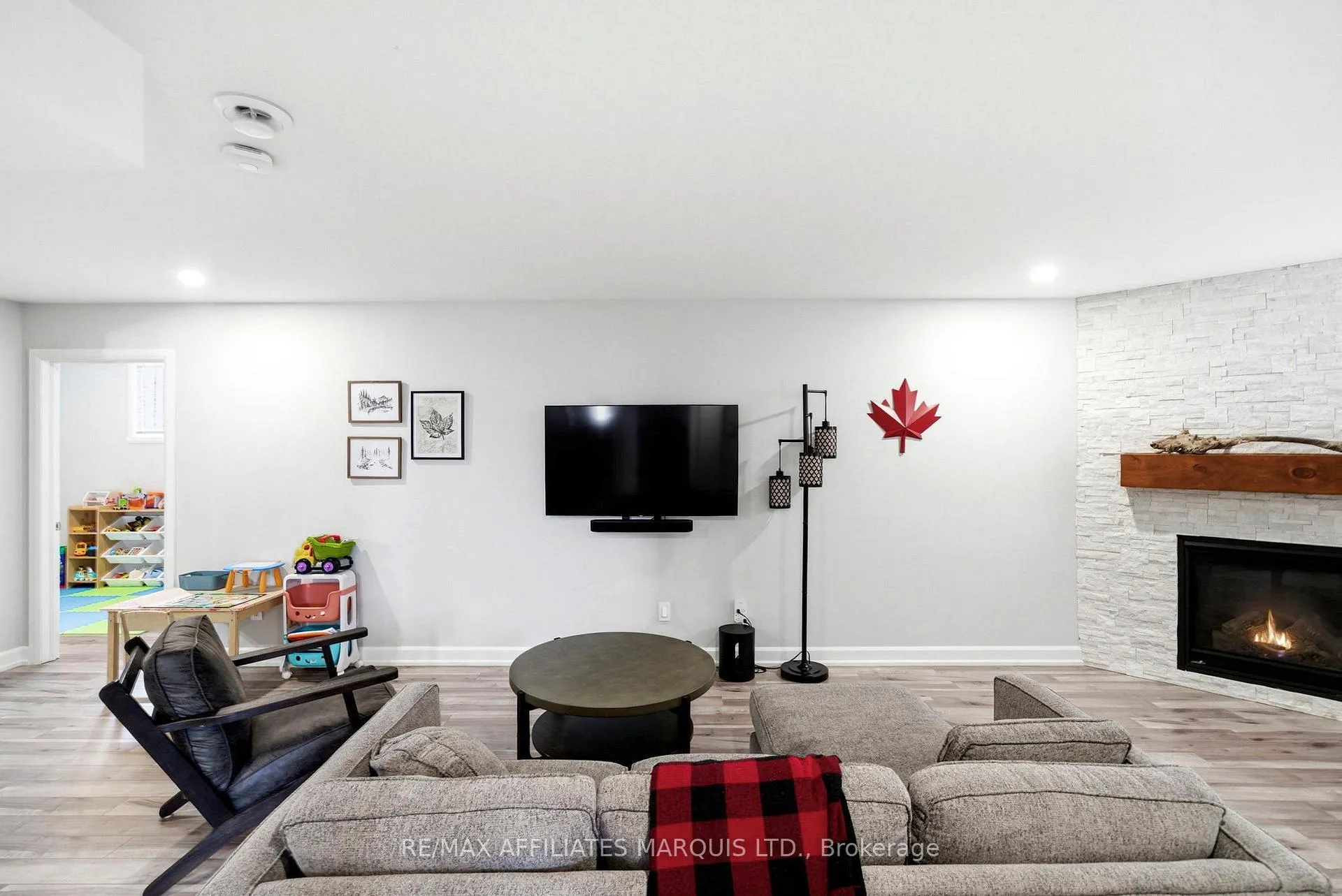 Photo 26 of 252 Eastport Drive, Cornwall — HOMEH