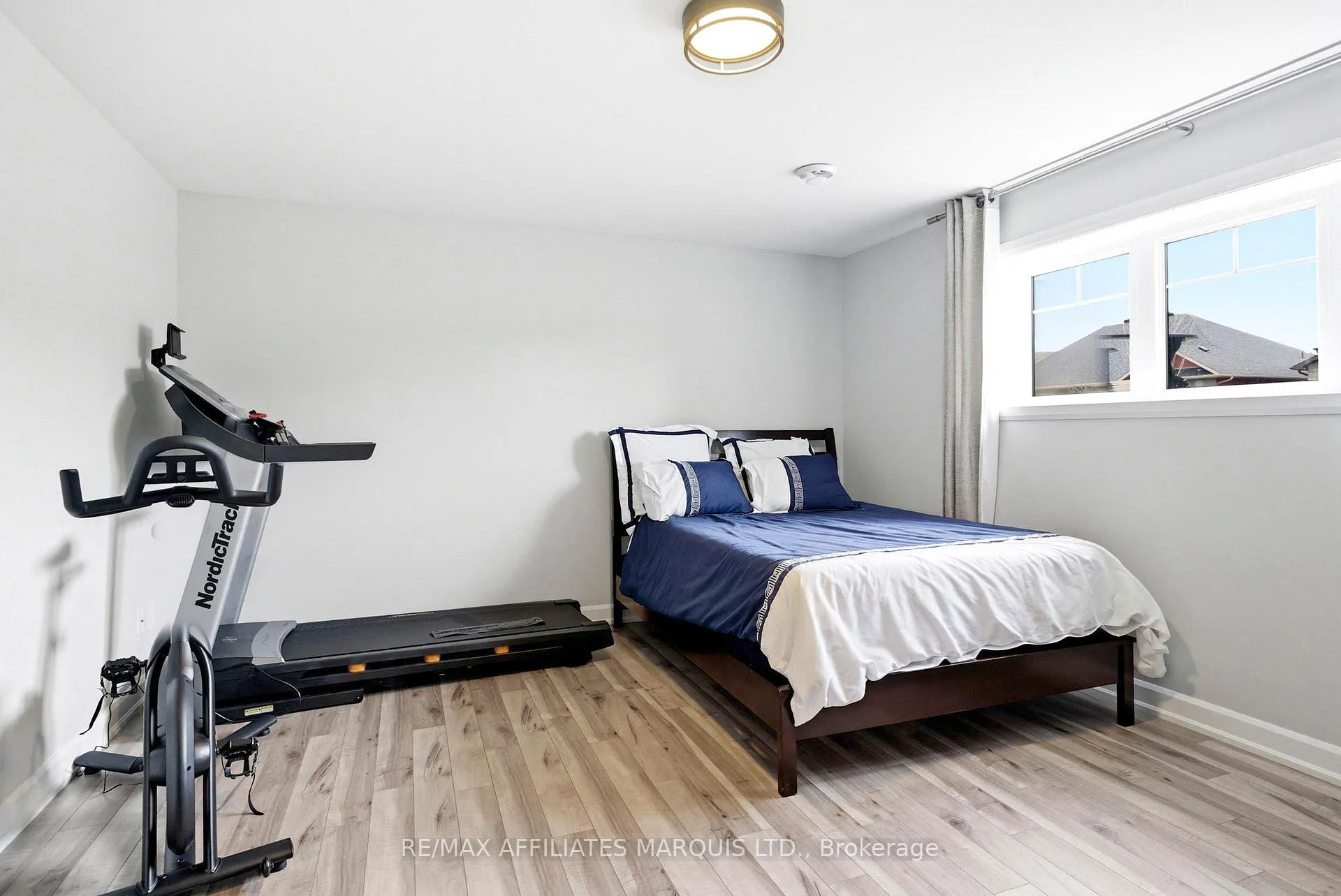 Photo 32 of 252 Eastport Drive, Cornwall — HOMEH