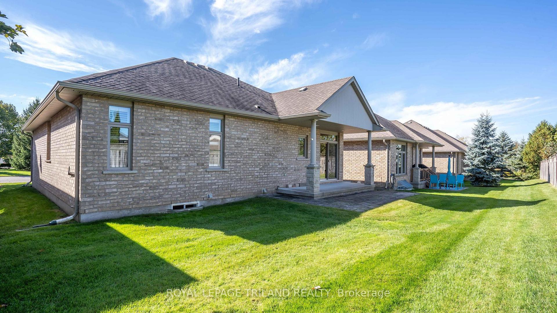 Photo 27 of Unit 5, 100 Southgate Parkway, St. Thomas — HOMEH