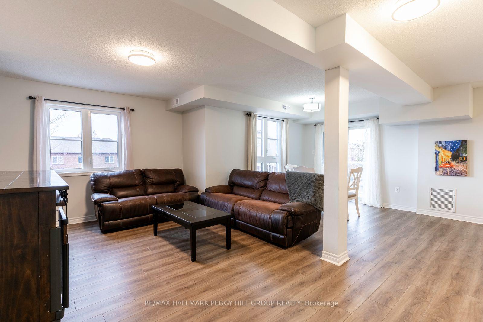 Photo 2 of Unit 2, 141 Sydenham Wells, Barrie, Georgian Drive — HOMEH