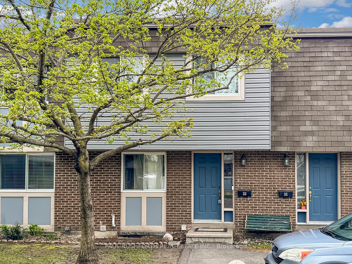 Photo 1 of 33 Corley Private, Ottawa, Heron Gate/Industrial Park — HOMEH