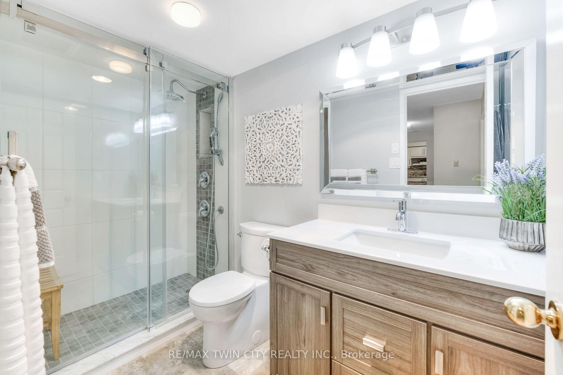 Photo 9 of Unit 504, 1414 King Street E, Kitchener — HOMEH
