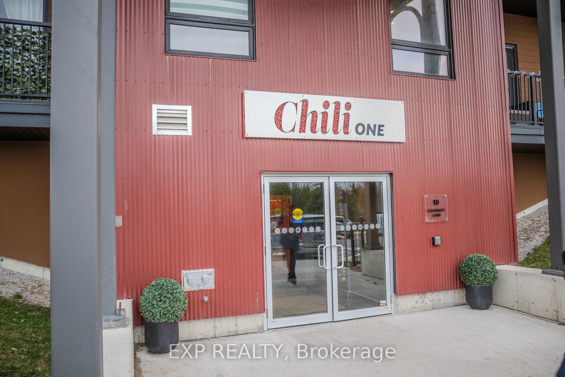 Photo 8 of Unit 206, 10 Culinary Lane, Barrie, Rural Barrie Southeast — HOMEH