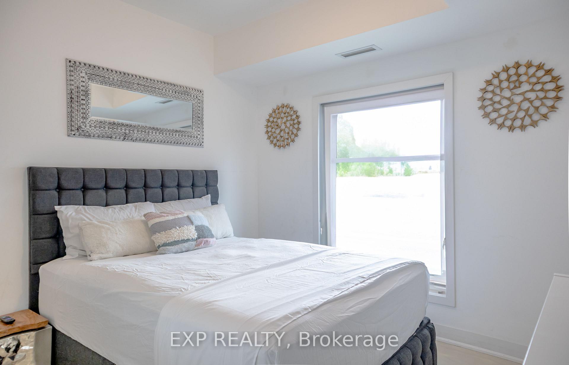 Photo 32 of Unit 206, 10 Culinary Lane, Barrie, Rural Barrie Southeast — HOMEH