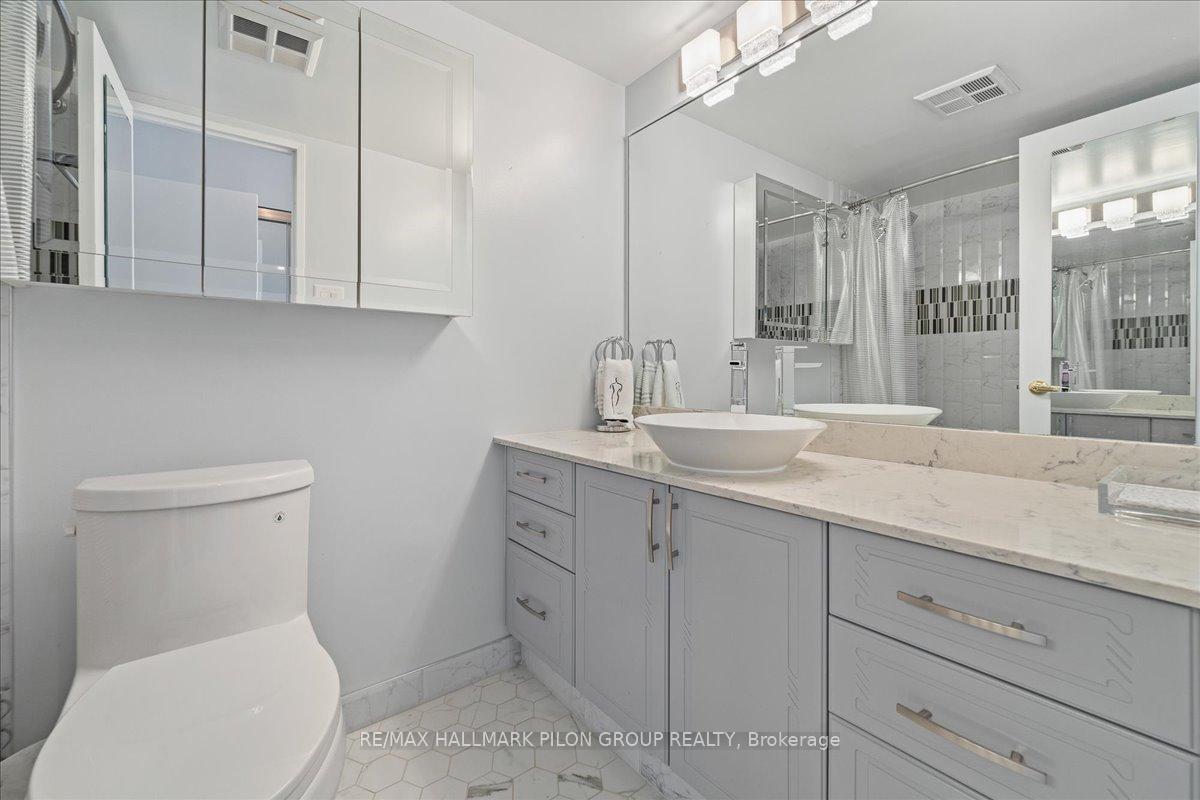 Photo 16 of Unit 1105, 545 St Laurent Boulevard, Ottawa, Viscount Alexander Park — HOMEH