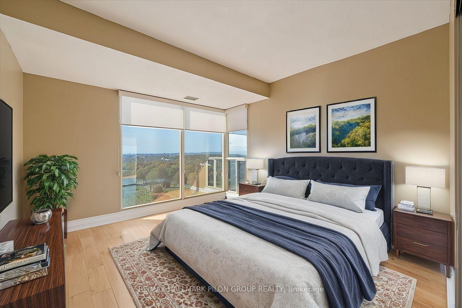 Photo 20 of Unit 1105, 545 St Laurent Boulevard, Ottawa, Viscount Alexander Park — HOMEH