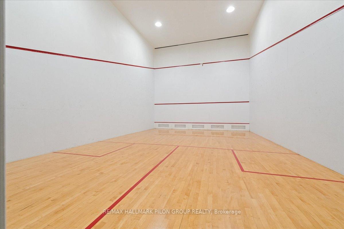 Photo 23 of Unit 1105, 545 St Laurent Boulevard, Ottawa, Viscount Alexander Park — HOMEH