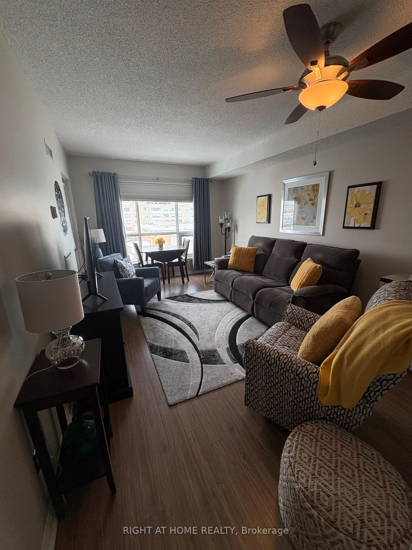 Photo 23 of Unit 402, 94 Dean Avenue, Barrie, Painswick South — HOMEH
