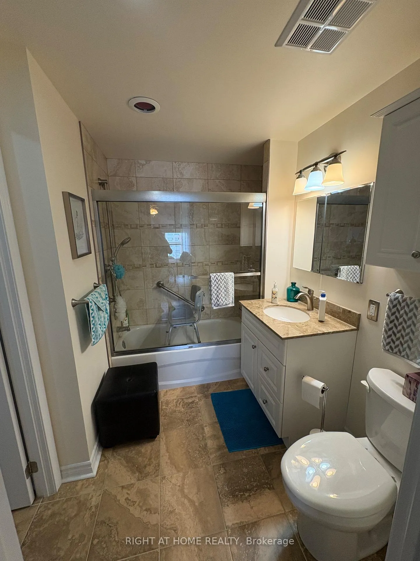 Photo 30 of Unit 402, 94 Dean Avenue, Barrie, Painswick South — HOMEH