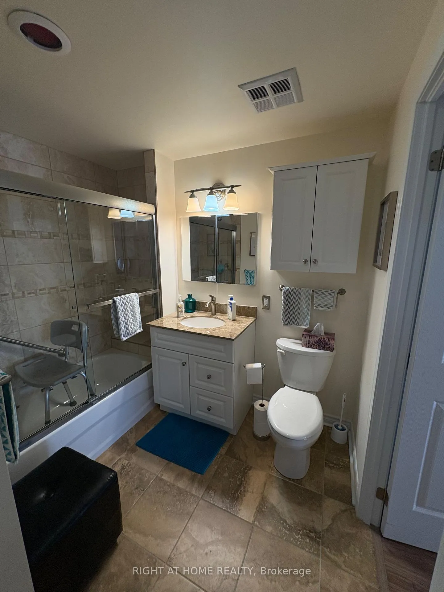 Photo 31 of Unit 402, 94 Dean Avenue, Barrie, Painswick South — HOMEH