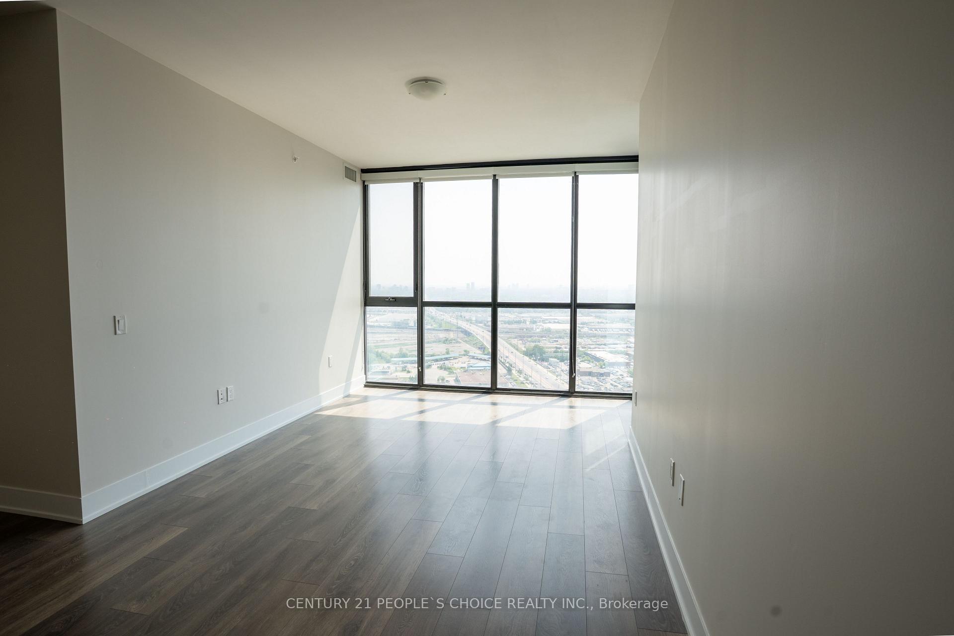 Photo 6 of Unit 3601, 2908 Highway 7, Vaughan, Vaughan Corporate Centre — HOMEH