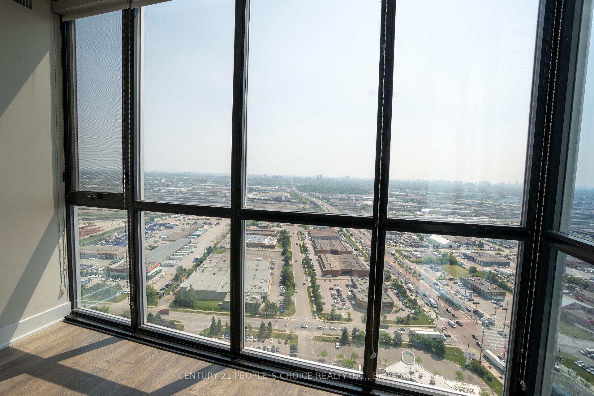 Photo 7 of Unit 3601, 2908 Highway 7, Vaughan, Vaughan Corporate Centre — HOMEH