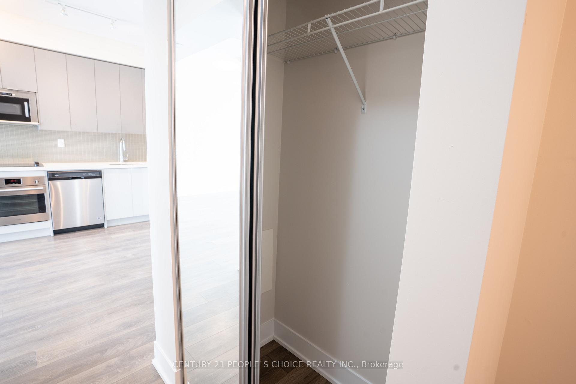 Photo 13 of Unit 3601, 2908 Highway 7, Vaughan, Vaughan Corporate Centre — HOMEH