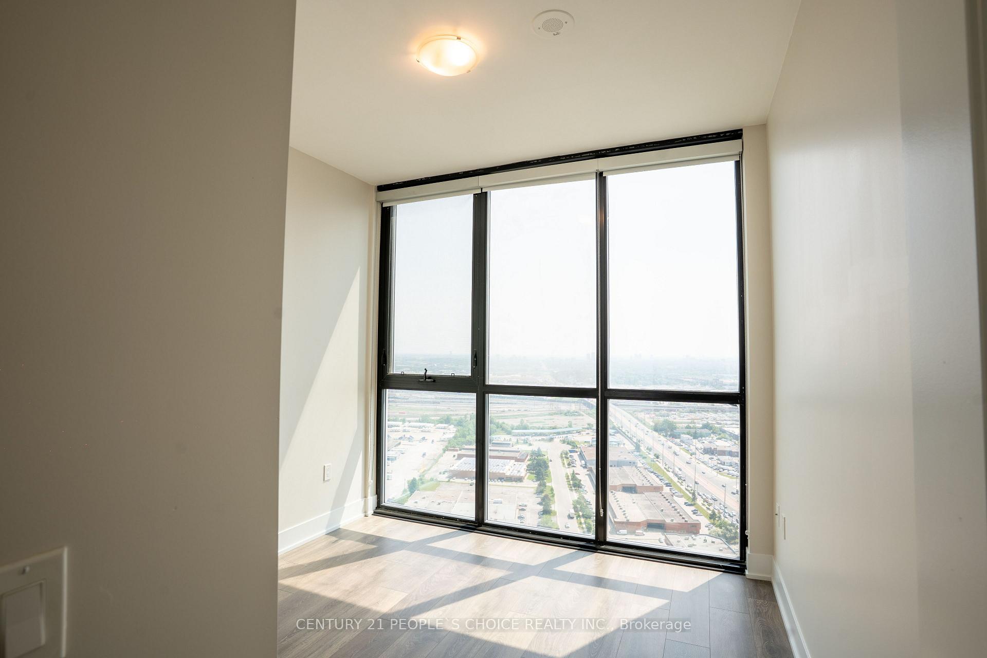 Photo 17 of Unit 3601, 2908 Highway 7, Vaughan, Vaughan Corporate Centre — HOMEH