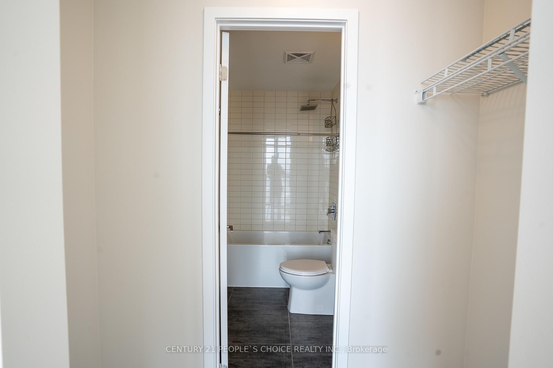 Photo 18 of Unit 3601, 2908 Highway 7, Vaughan, Vaughan Corporate Centre — HOMEH