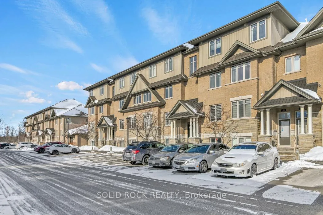 Photo 4 of Unit G, 19 Tadley Private, Ottawa, Barrhaven - Longfields — HOMEH