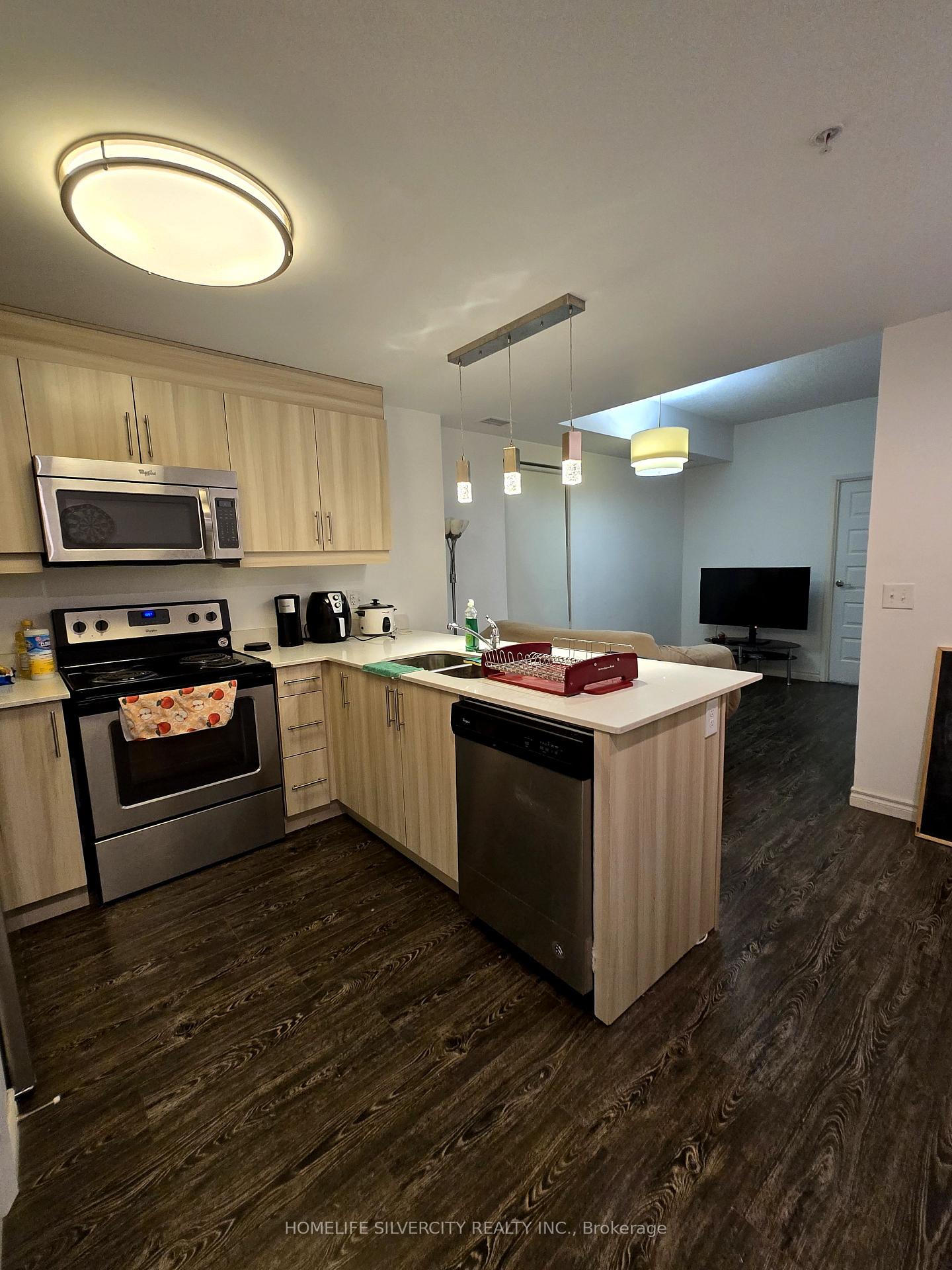 Photo 1 of Unit 905, 158 King Street N, Waterloo, Beechwood/University — HOMEH