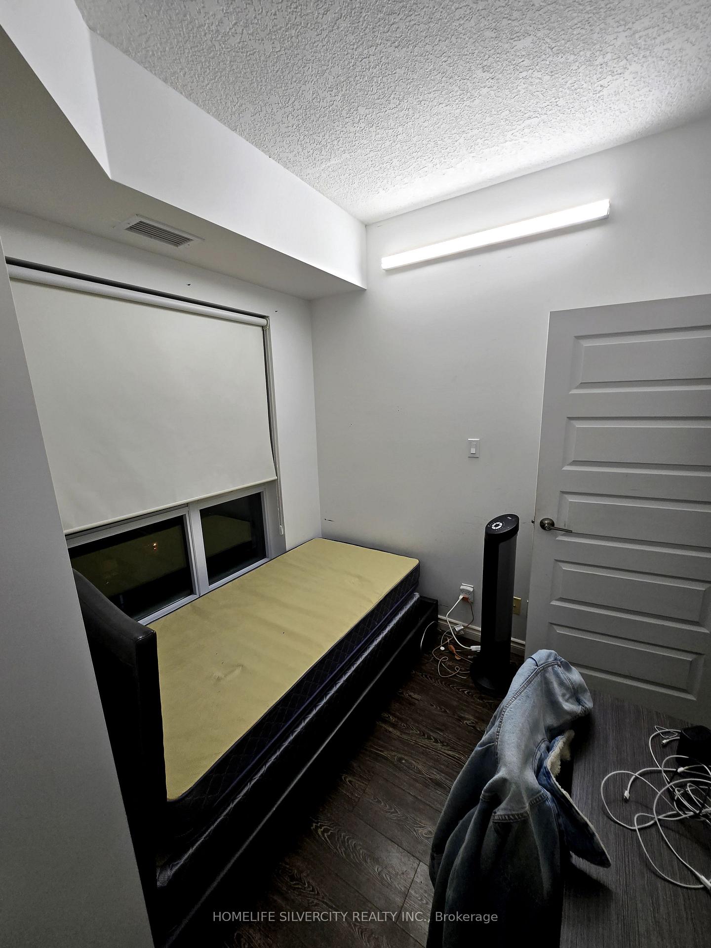 Photo 6 of Unit 905, 158 King Street N, Waterloo, Beechwood/University — HOMEH