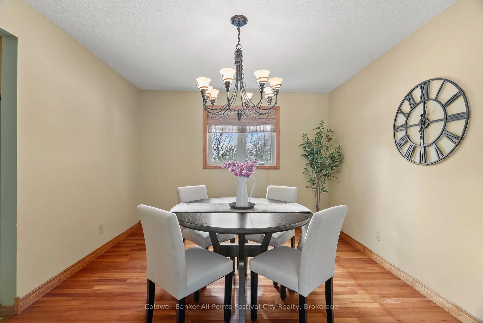 Photo 14 of 81287 Colborne Place, Goderich, Goderich (Town) — HOMEH