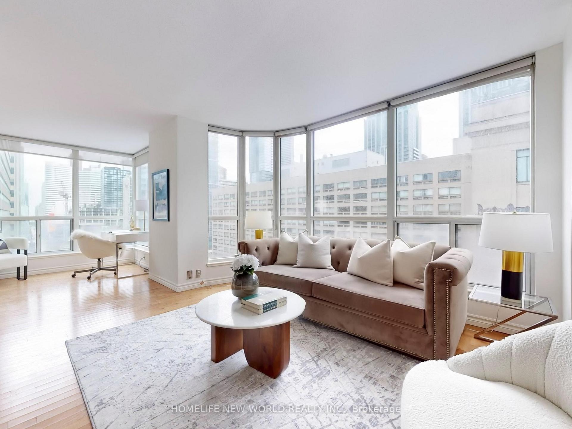 Photo 3 of Unit 1206, 7 Carlton Street, Toronto, Church-Yonge Corridor — HOMEH